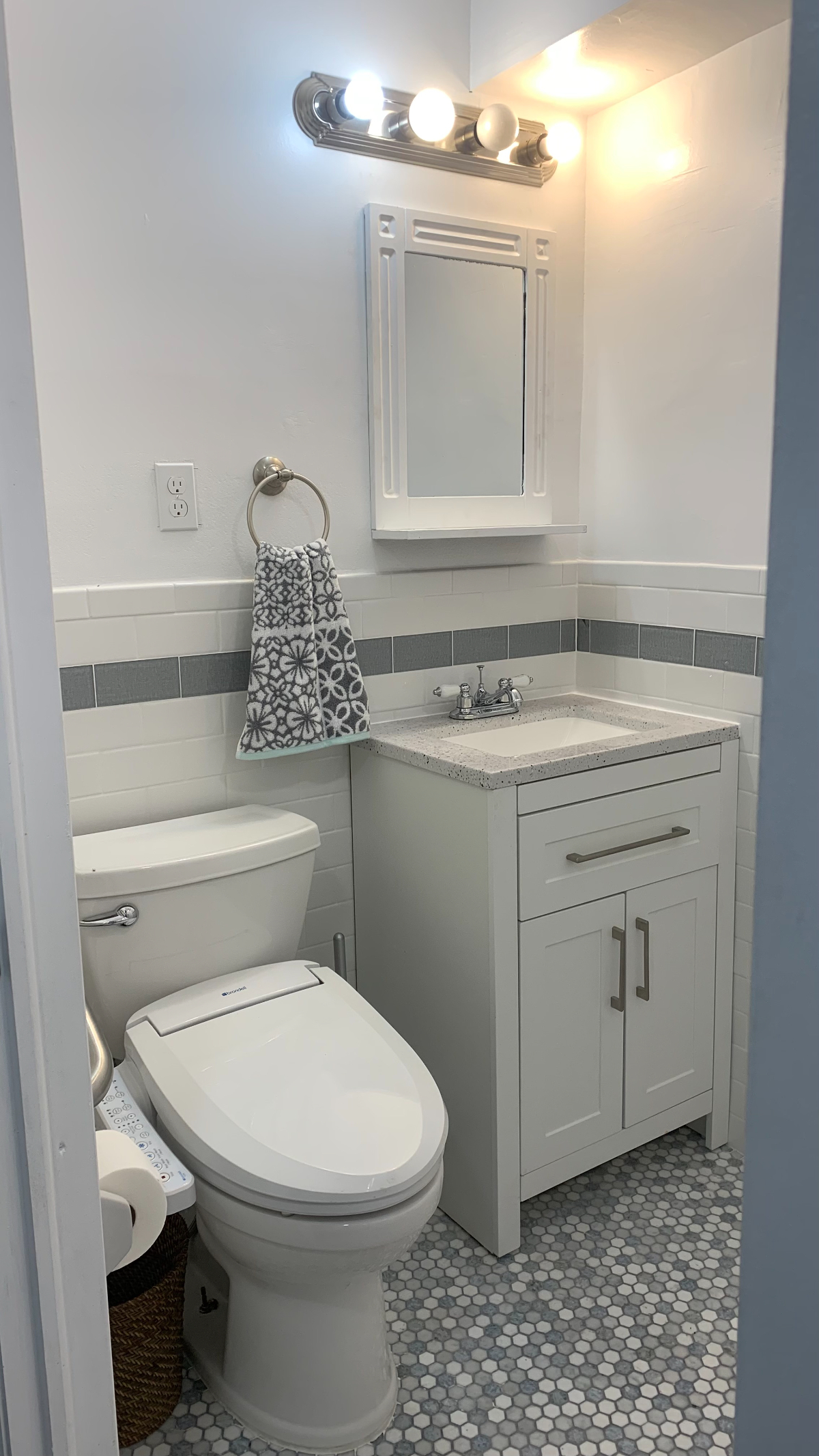 Quiet and Cozy - Photo 6