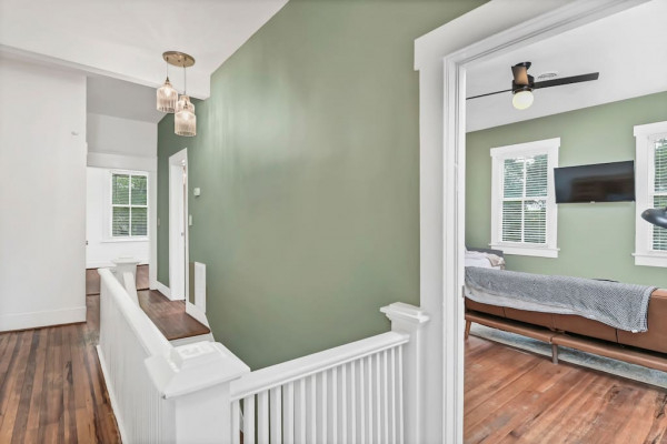 Cozy one bedroom unit minutes from Downtown - Photo 8