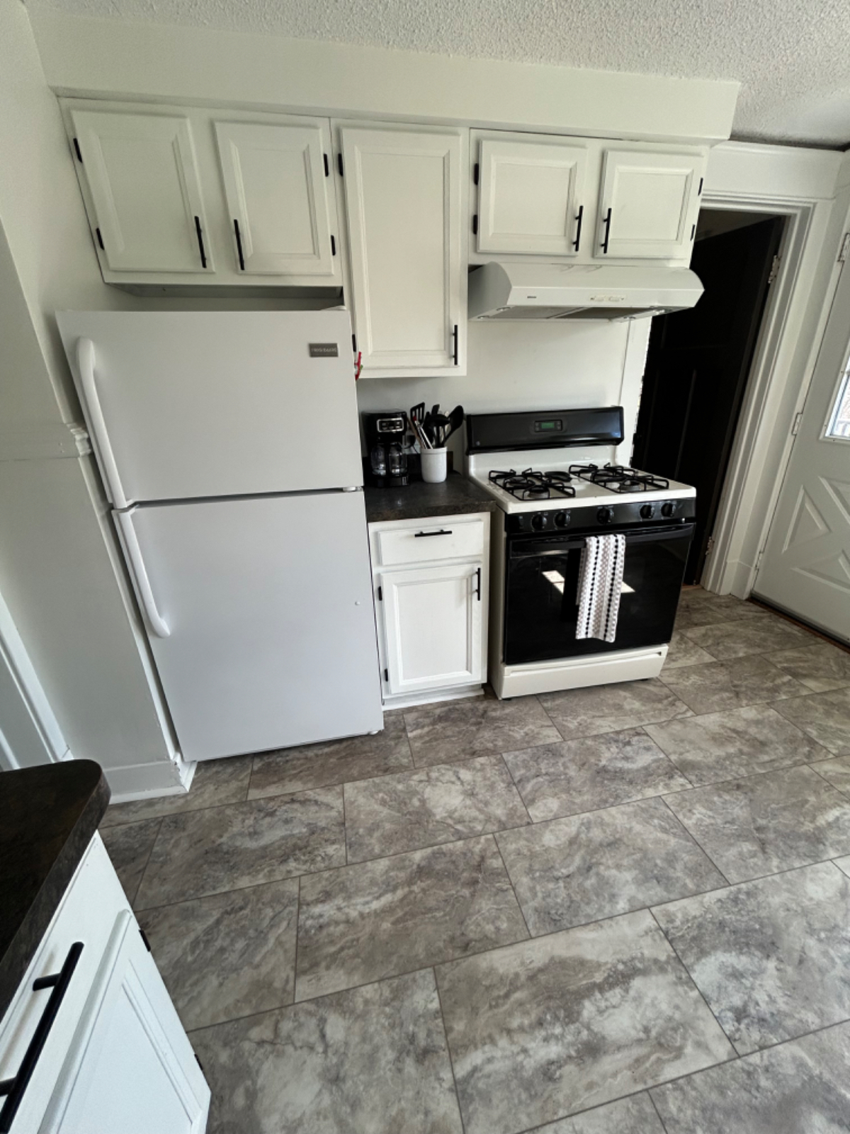2 Bedroom Williamsville Apartment - Photo 8