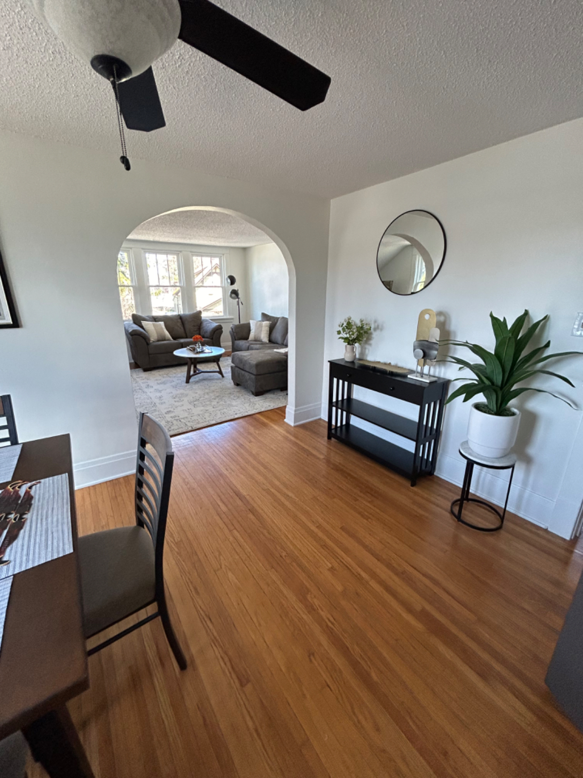 2 Bedroom Williamsville Apartment - Photo 7
