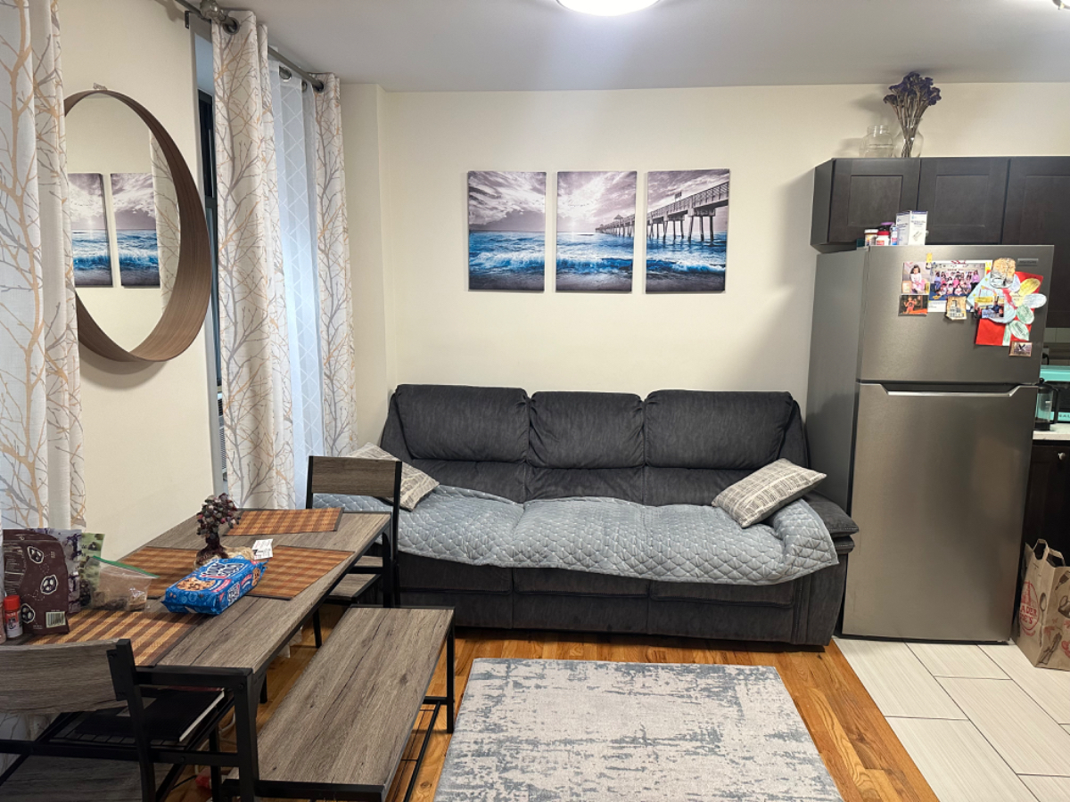 Cozy Room in the Heart of Harlem - Photo 3