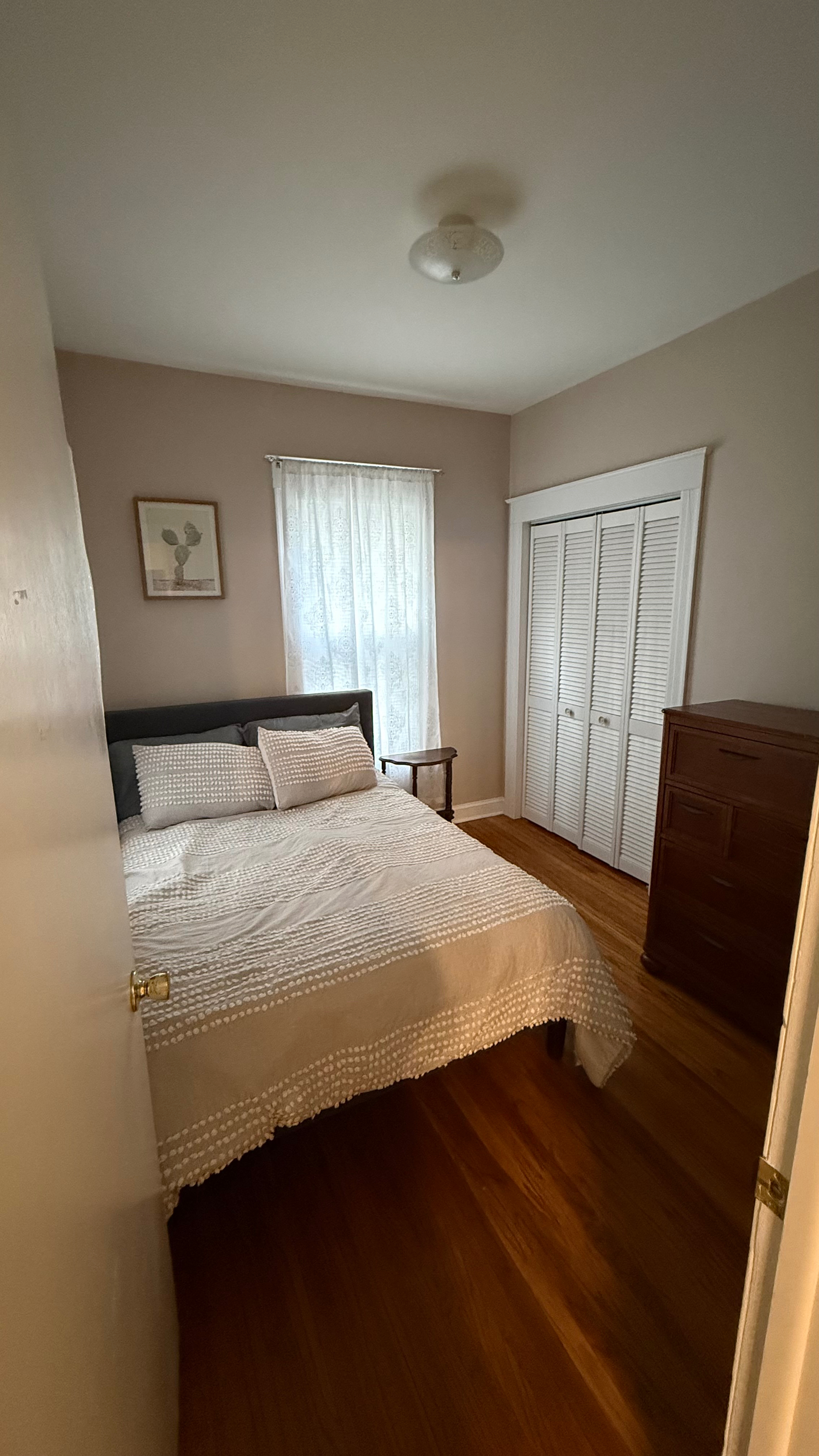 First floor 2-bedroom Apartment - Photo 6
