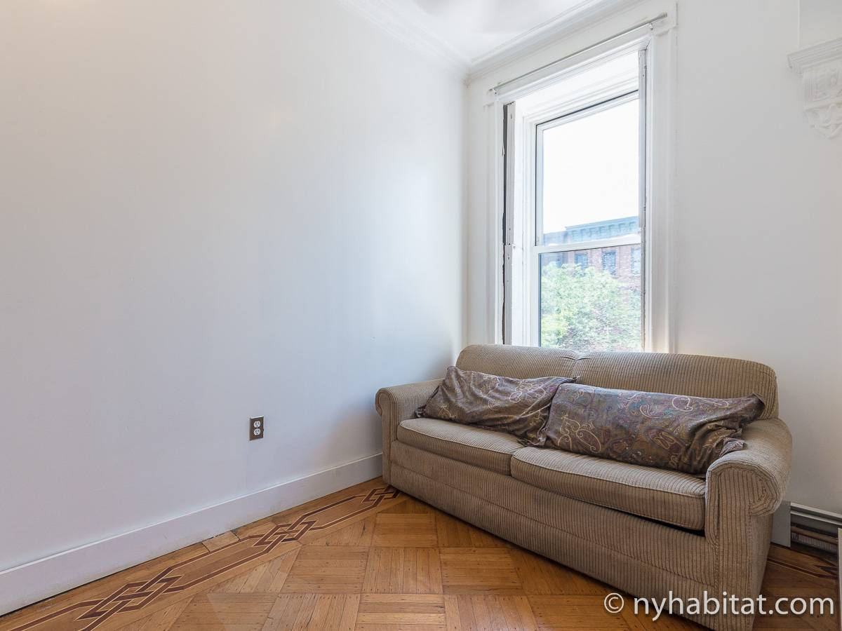 Cozy 1 1/2 Bedroom Totally Private Exclusive... - Photo 1
