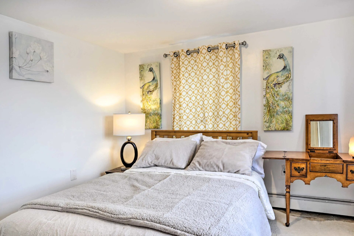 Experience Cozy Luxury in Island Park - Your Perfect One bedroom Apartment Retreat - Photo 12