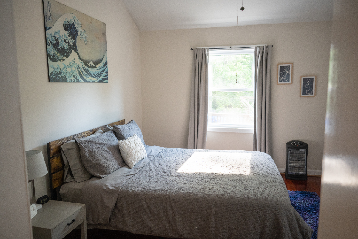Cozy & spacious 2-br apt in quiet DC neighborhood - Photo 8