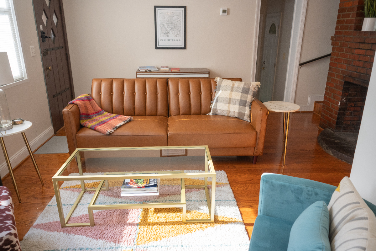 Cozy & spacious 2-br apt in quiet DC neighborhood - Photo 2