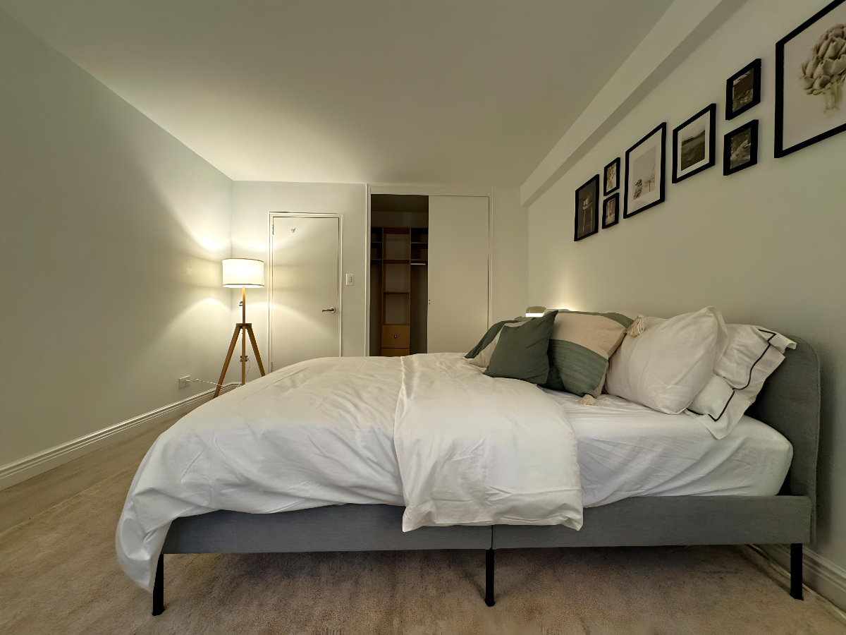 Fully furnished private bedroom - upper east side