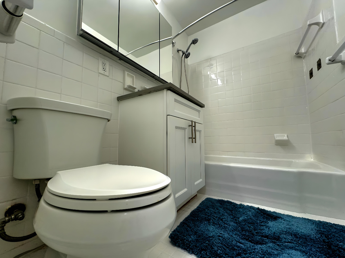 Fully furnished private bedroom - upper east side - Photo 7