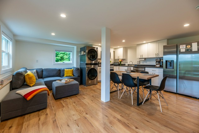 Lucky Penny, Modern Apartment/Spectacular Views - Photo 3