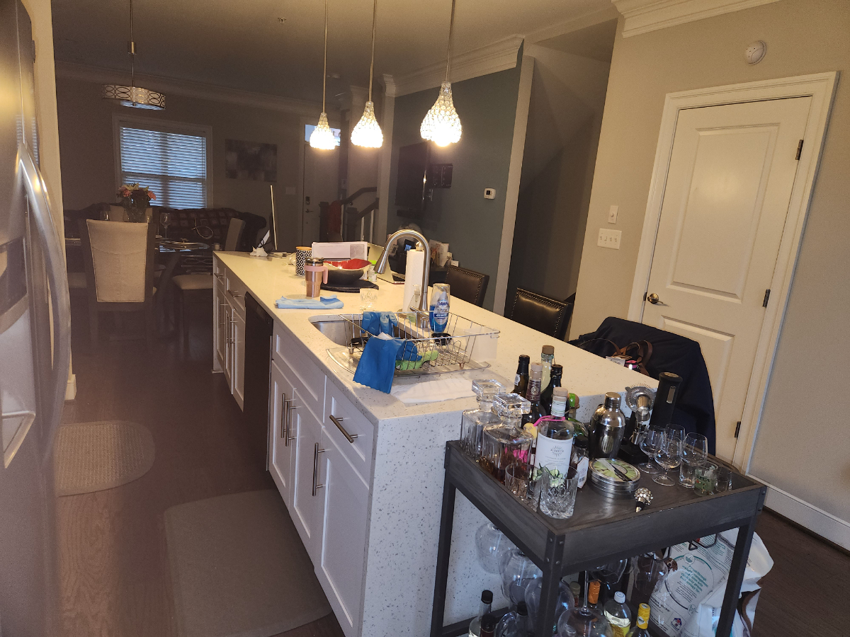 Comfortable Furnished Room with Private Bath in Woodridge, NE DC - Photo 7