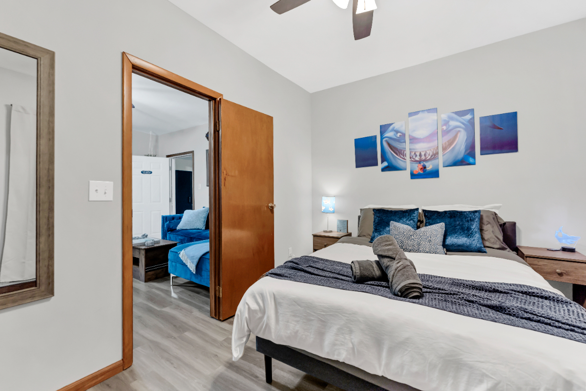 Unique 'Shark-house' 1 bed property with off street parking - Photo 6