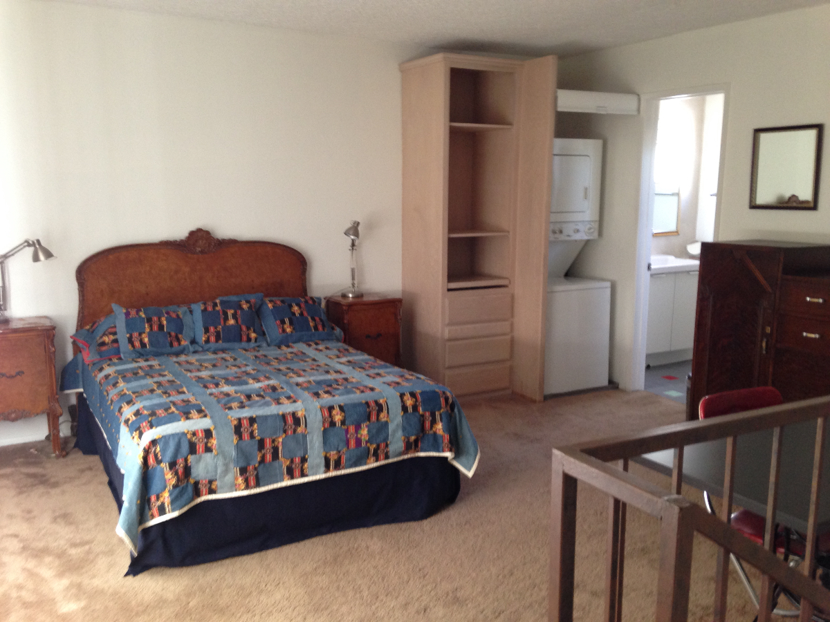 Mid-20th Century Modern Apt. Near Cedars Sinai Hospital - Photo 4