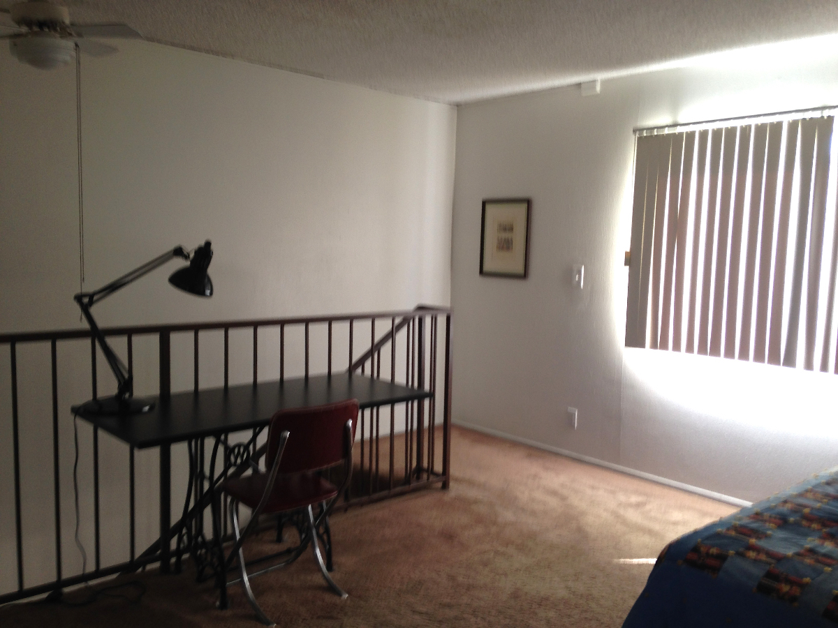 Mid-20th Century Modern Apt. Near Cedars Sinai Hospital - Photo 5