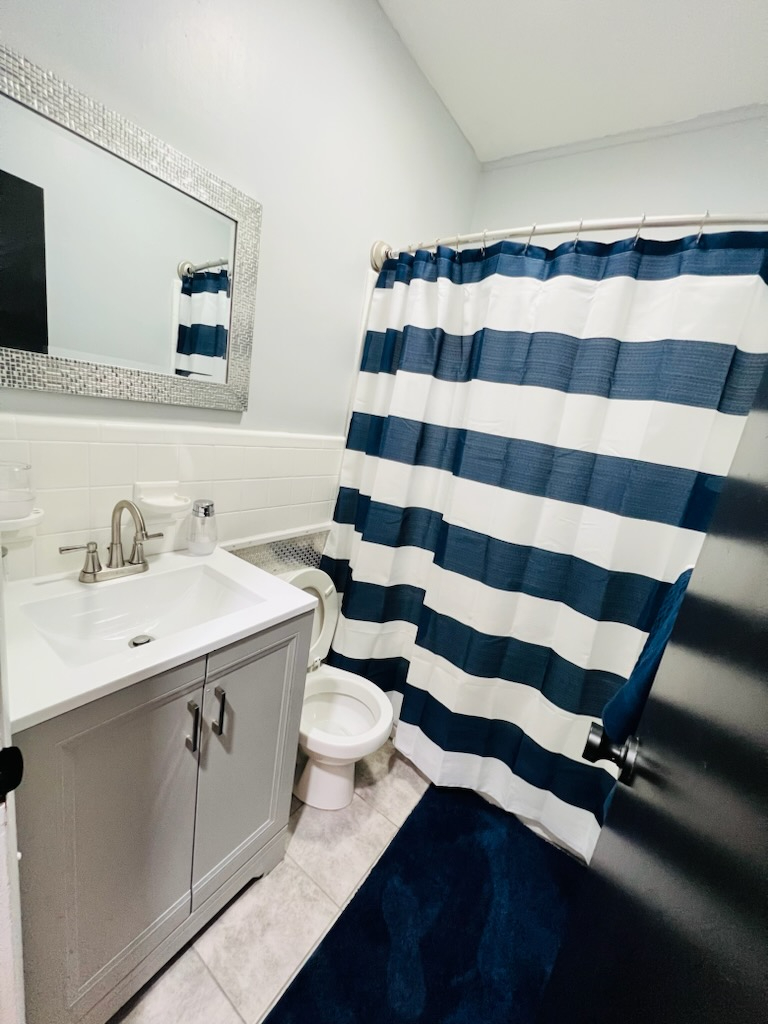 Modern Elegance and Convenience in Stylish Poughkeepsie, NY Apartment Rental - Photo 7
