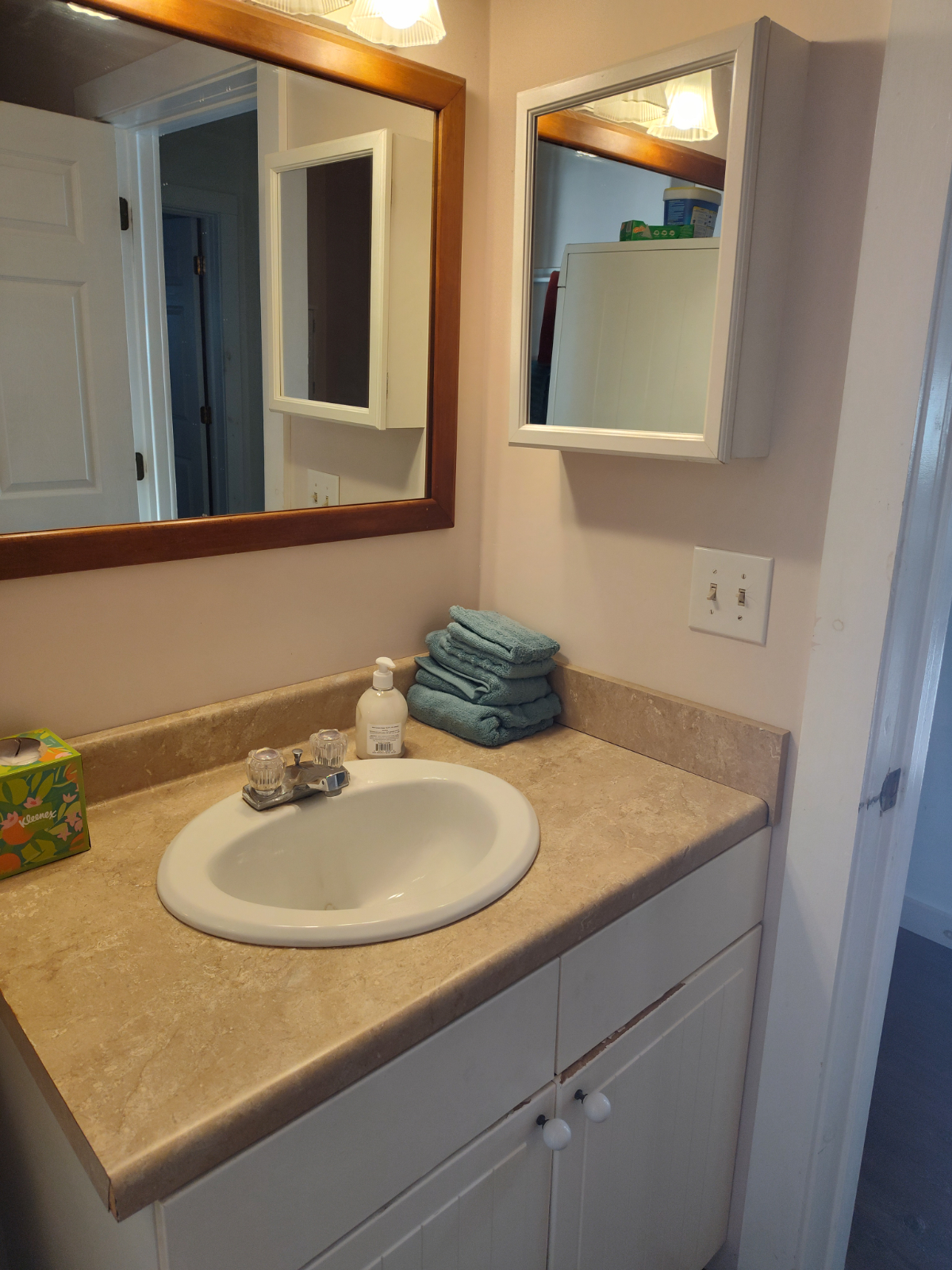 Cottage on Lake Champlain - Photo 5