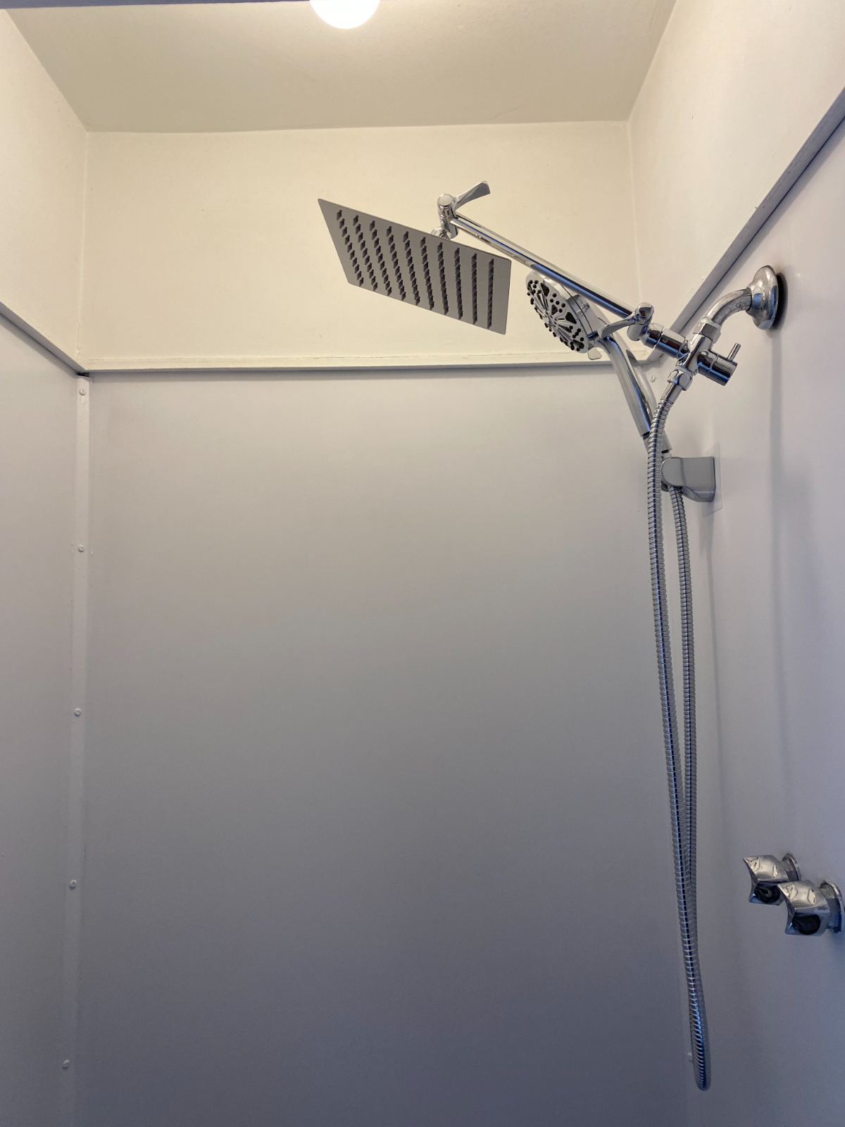 Studio  Suite - Photo 11