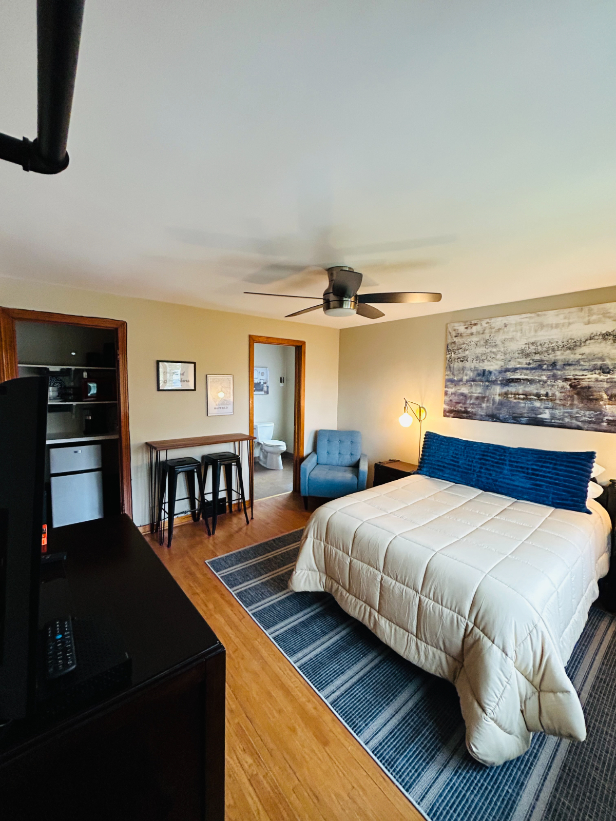 Studio Suite - Photo 2