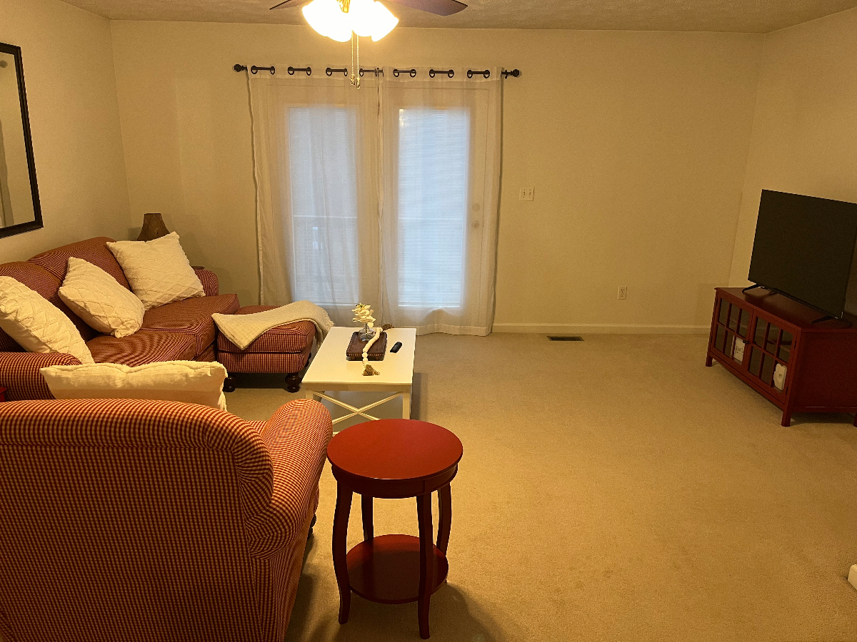 2714 - 2 Bedroom 2.5 Bath Townhouse with Garage - Photo 9