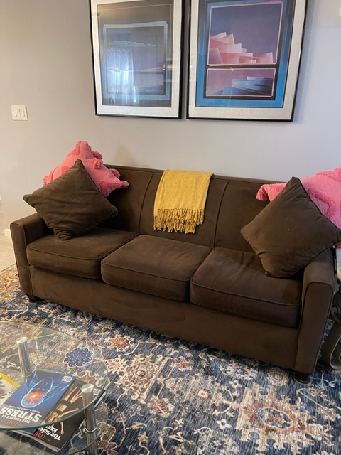 FULLY FURNISHED AND PRIVATE, 1BEDROOM, UTILITIES AND WIFI INCLUDED. PLUS 2 HVAC UNITS FOR PERSONAL C - Photo 5