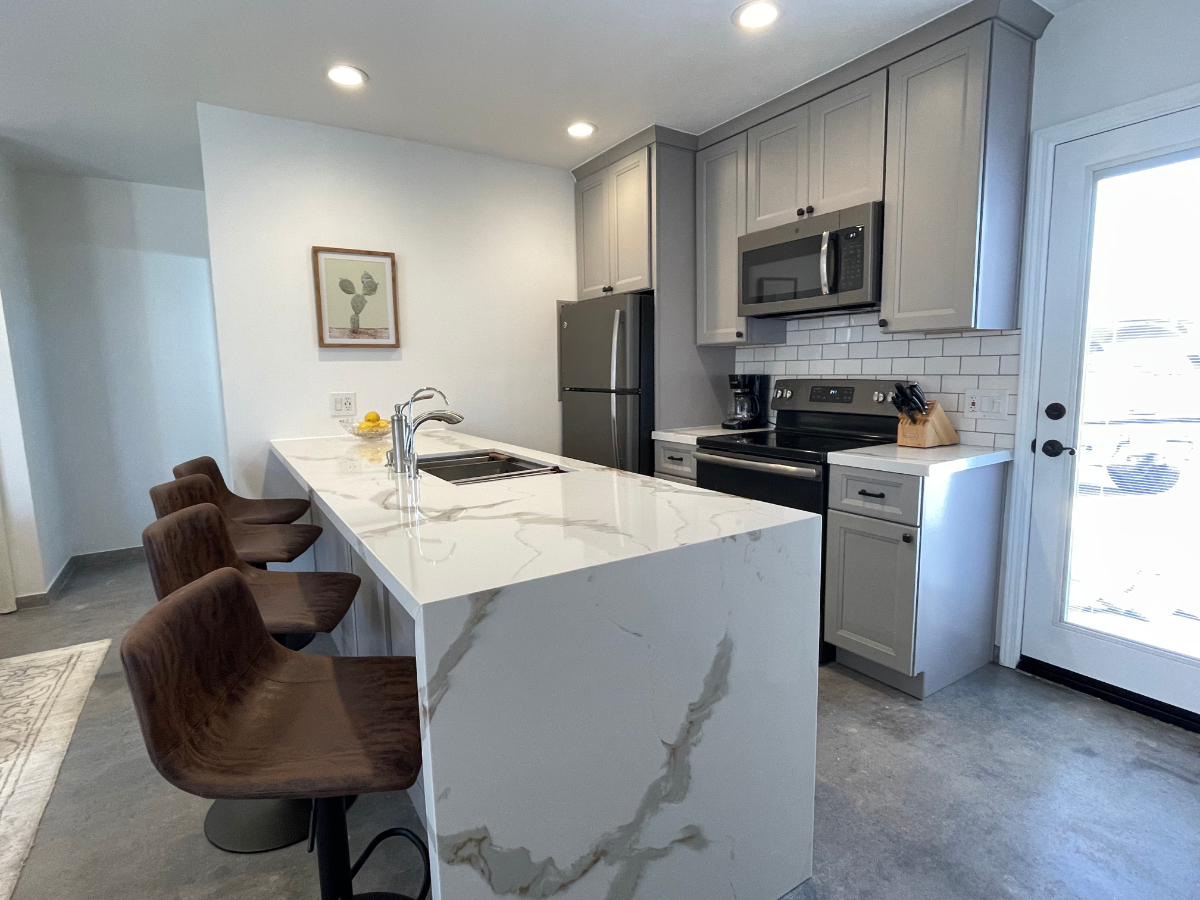 Conveniently located within 5 minutes from over 6 hospitals, but yet quiet neighborhood. - Photo 1