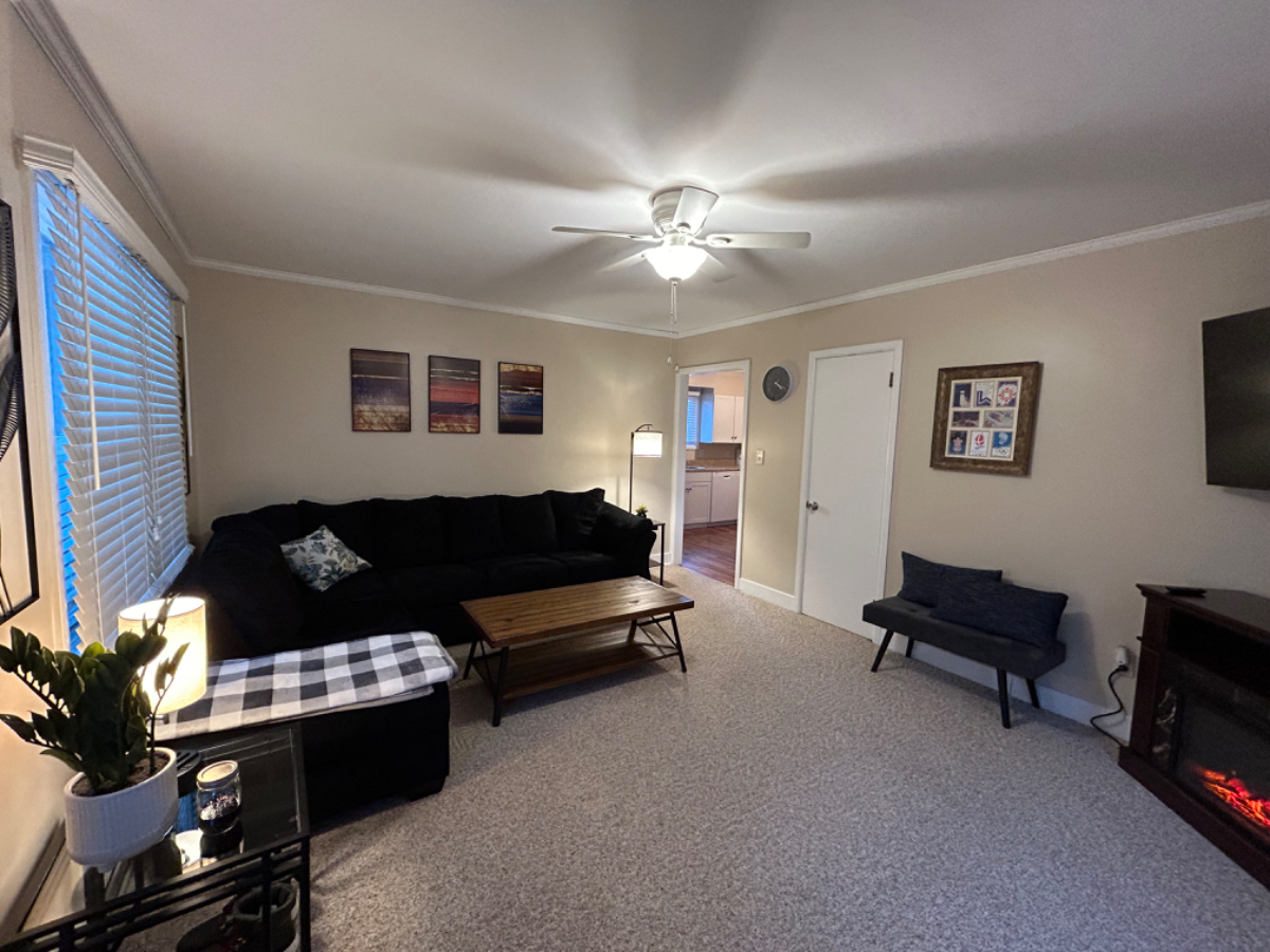 Quiet & Cozy 1 BR apartment - close to CVPH - Photo 2