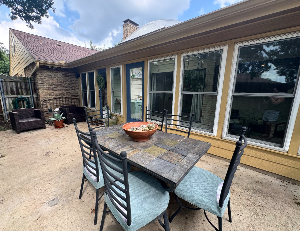Work Retreat in North Dallas-Addison Area...Pets Welcome - Photo 5