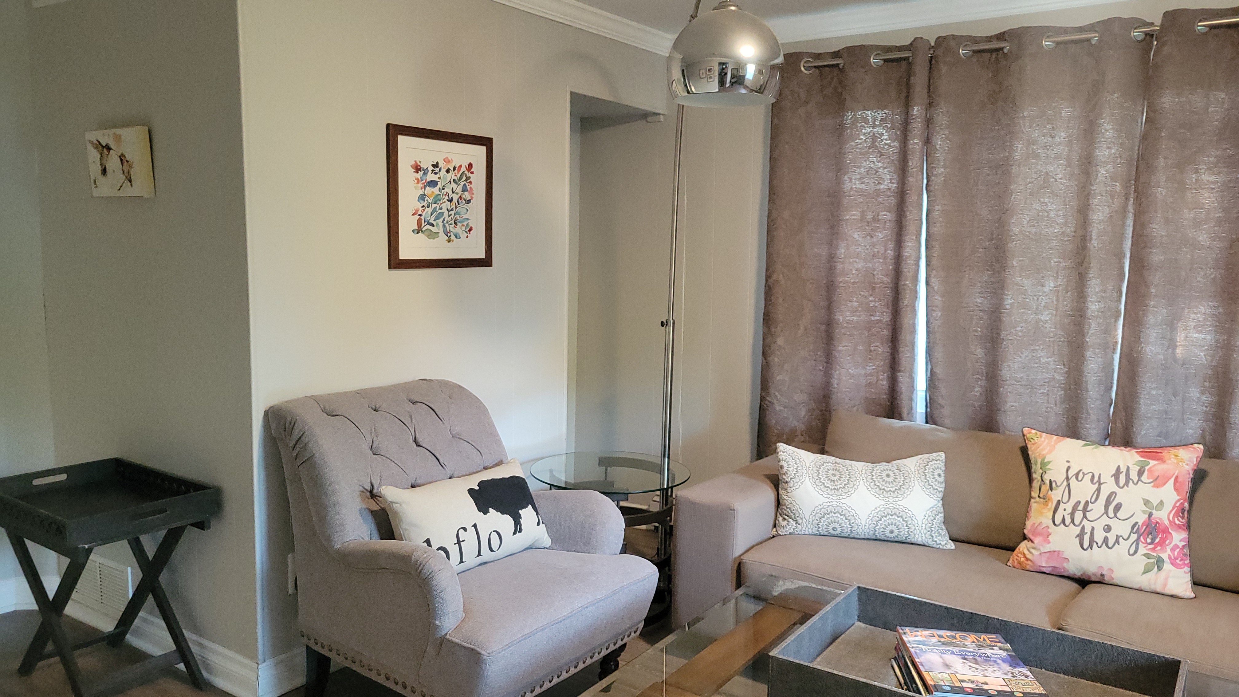 Spacious, Beautiful, 3BR Home Centrally Located for up to 5 or 6 people - Photo 12