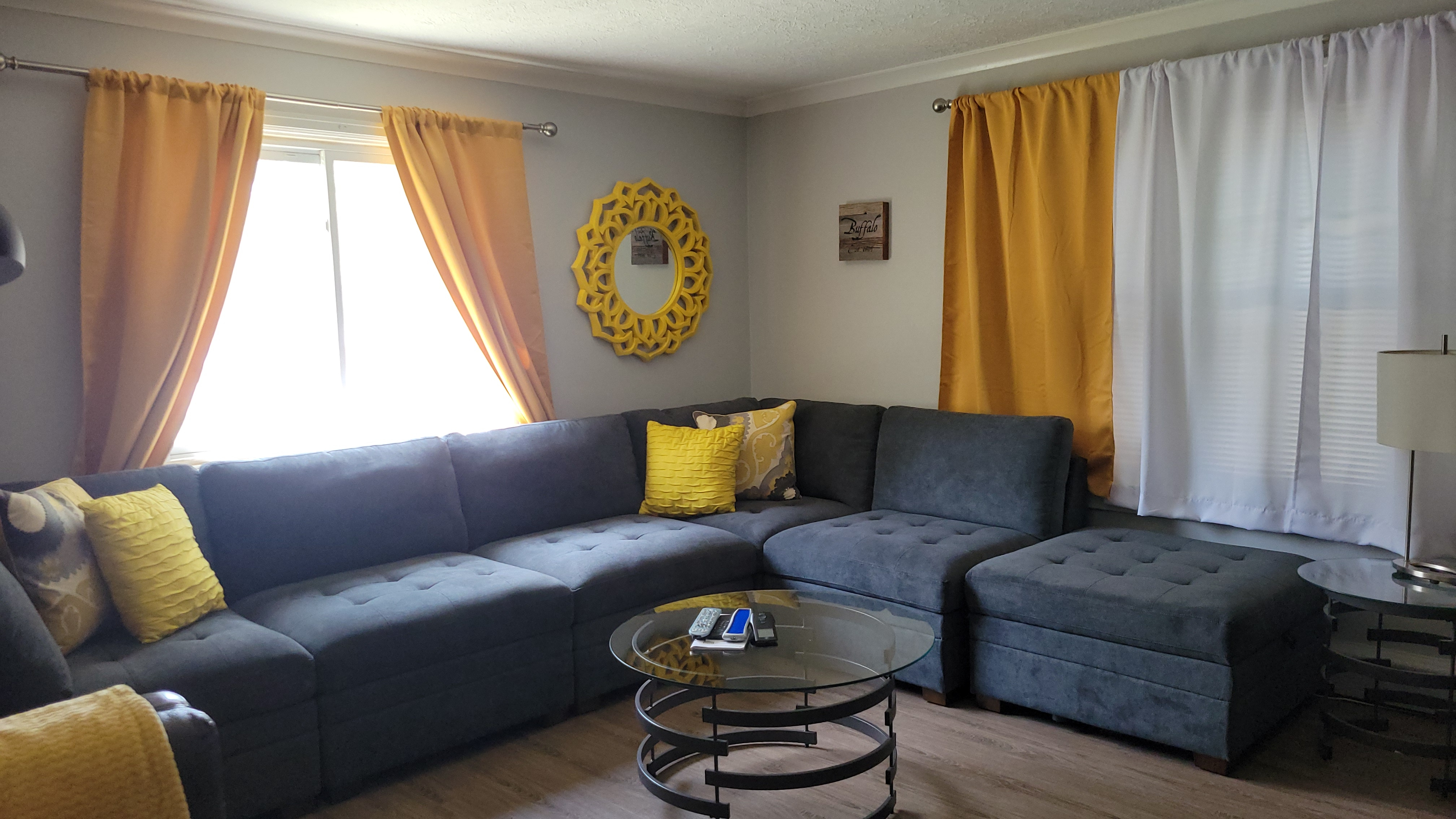 Spacious, Beautiful, 3BR Home Centrally Located for up to 5 or 6 people - Photo 6