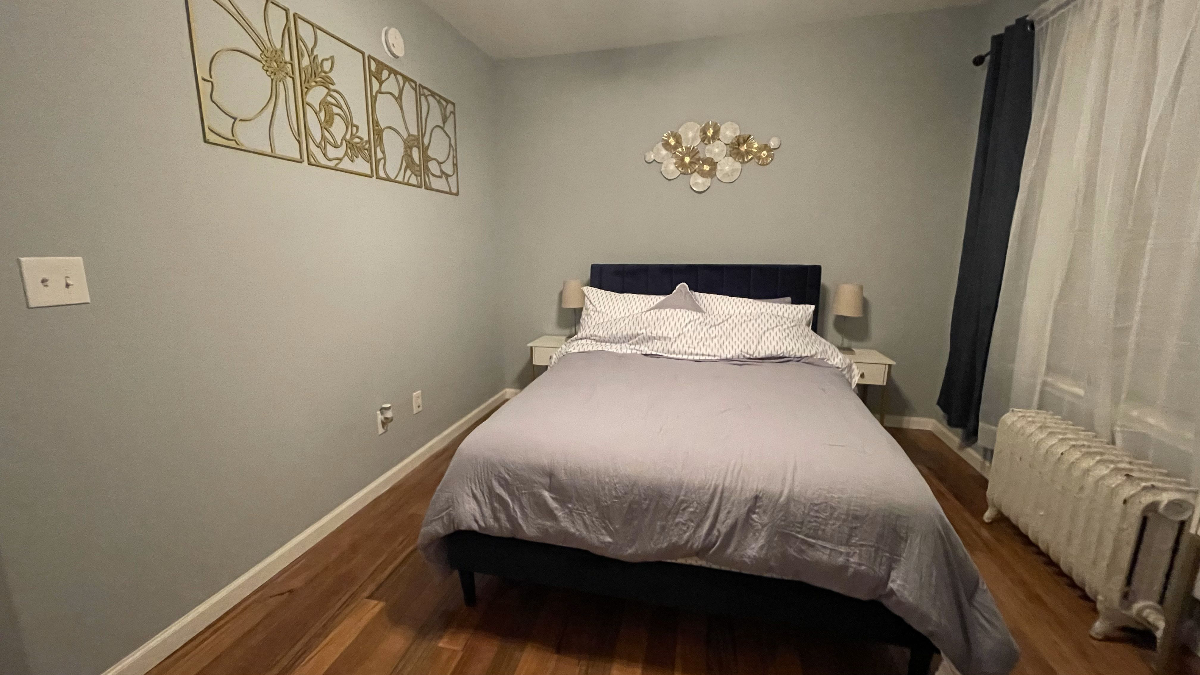 Newly Updated 2 Bedroom Apartment - Photo 9