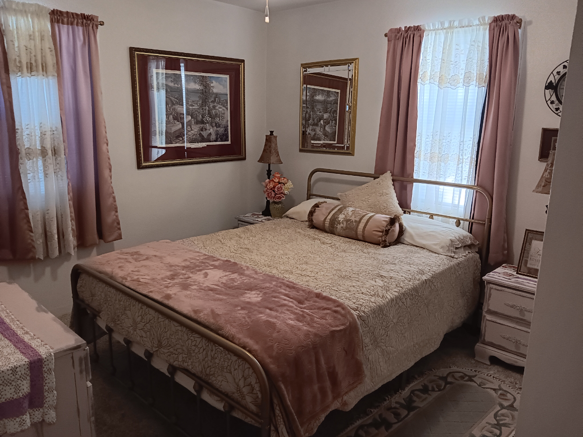 Cozy Cottage on Obie Sue - Photo 10
