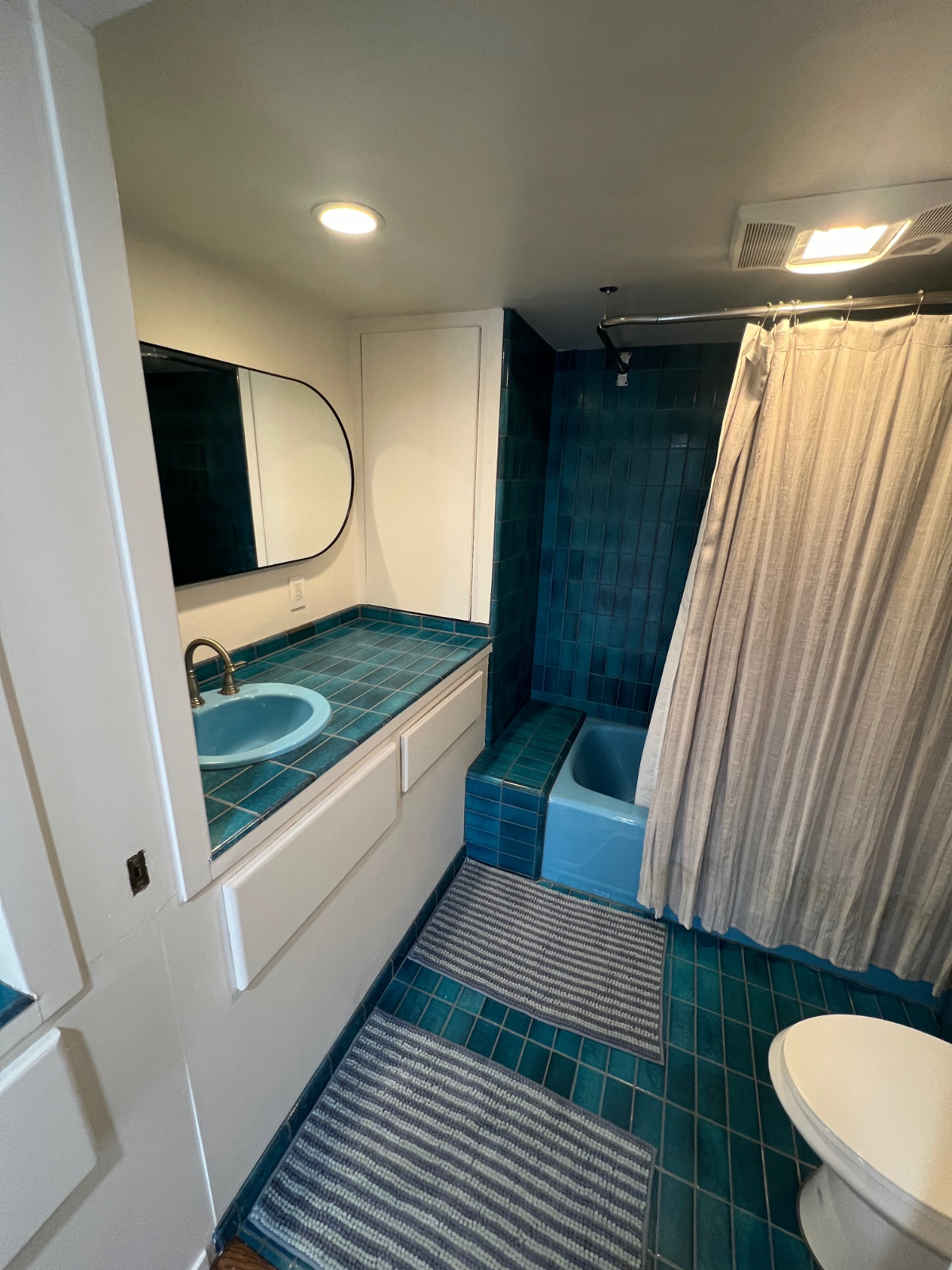 One bedroom, quiet street, Cole Valley neighborhood - Photo 4