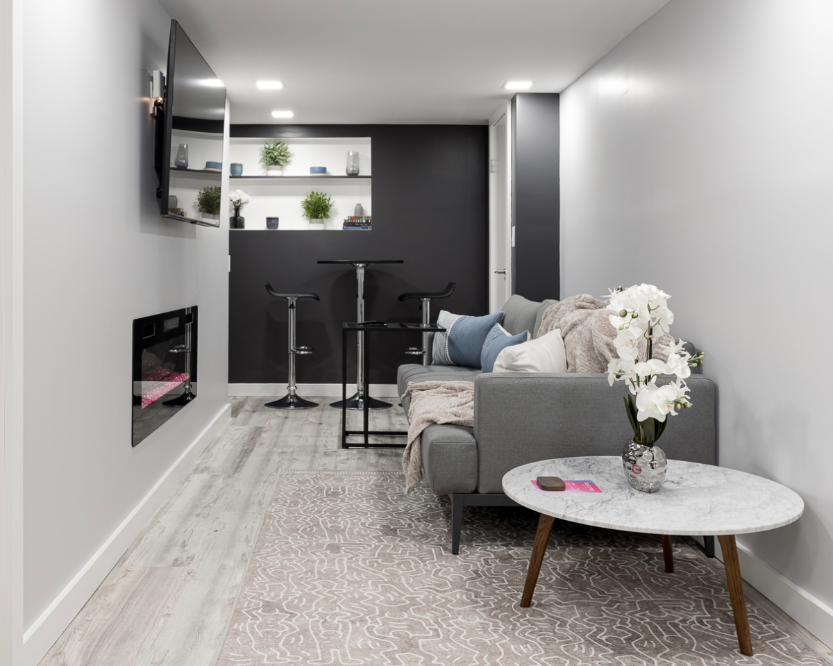 Luxury Studio Apartment With Home Gym - Photo 10