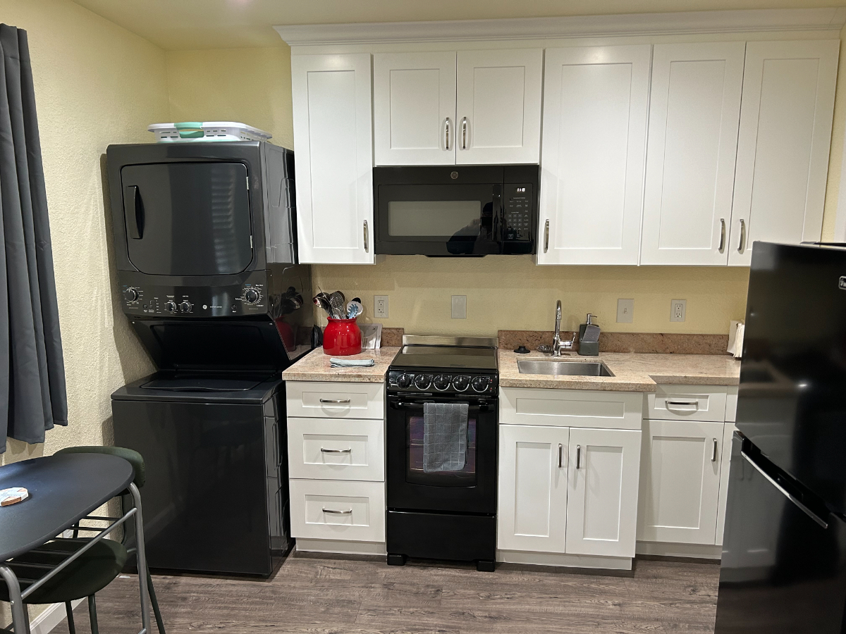 San Jose Studio Apartment - Photo 3