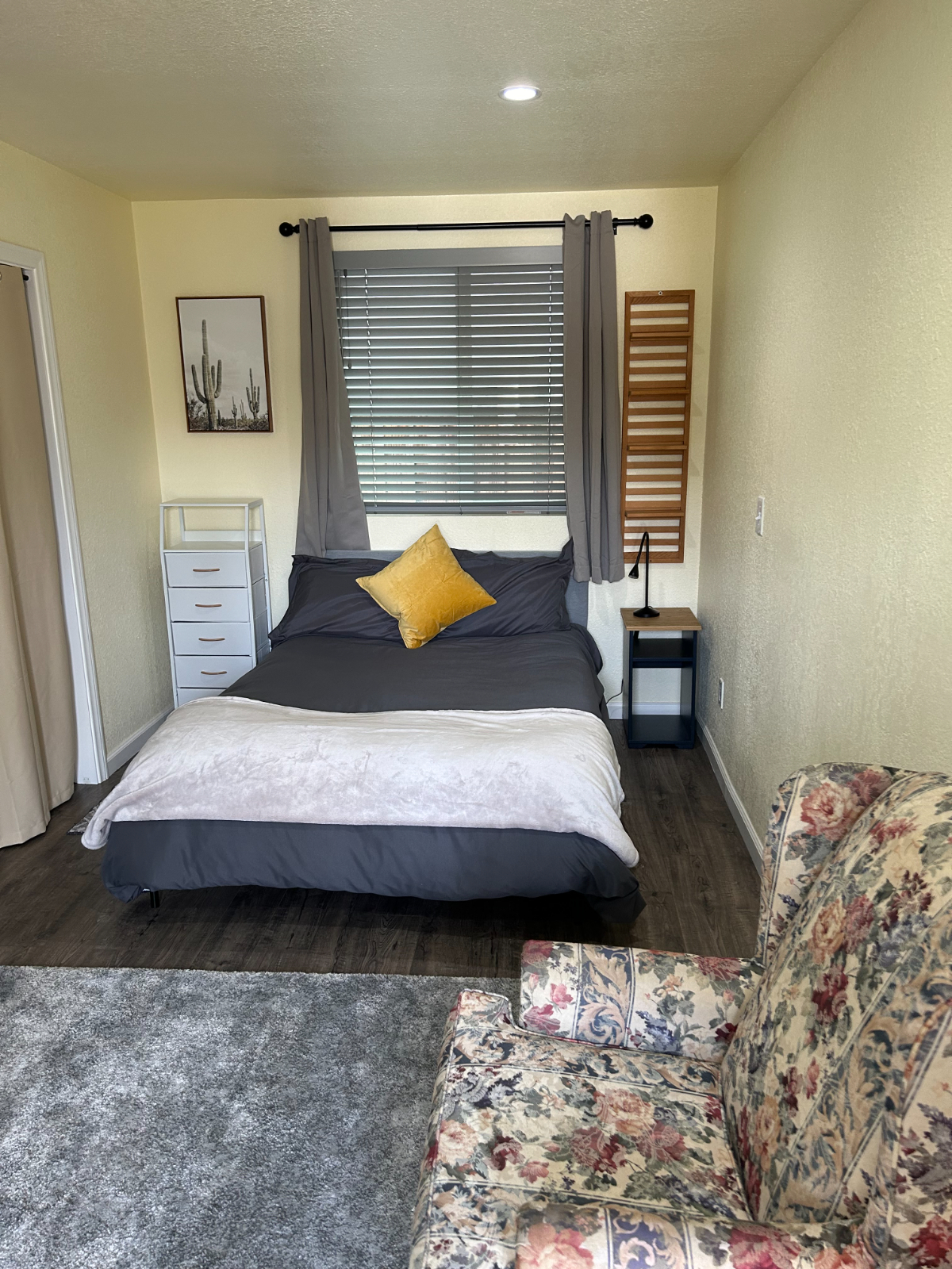 San Jose Studio Apartment - Photo 1