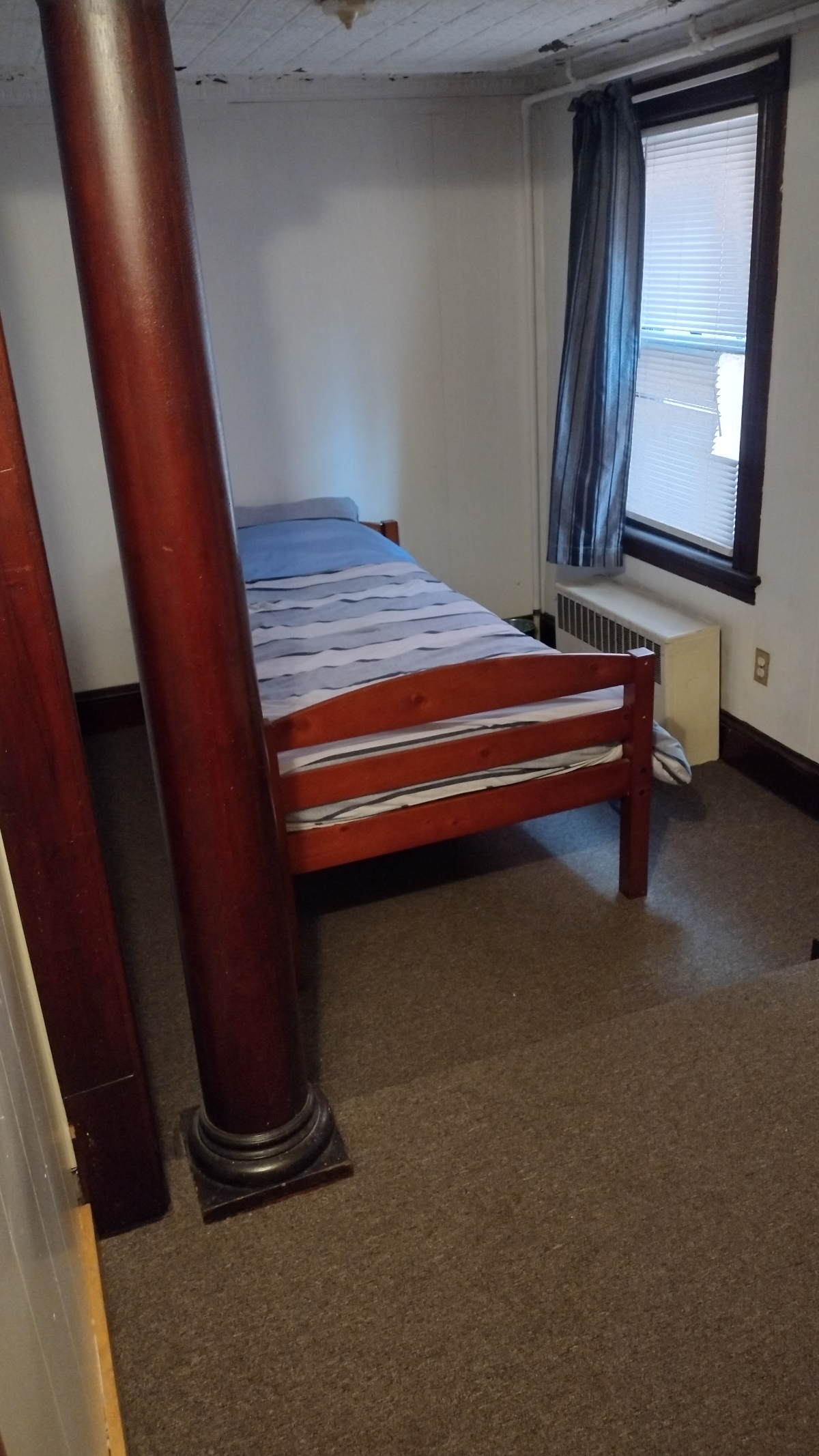Convenient Stay in Historic Troy near RPI and Hospital - Photo 8