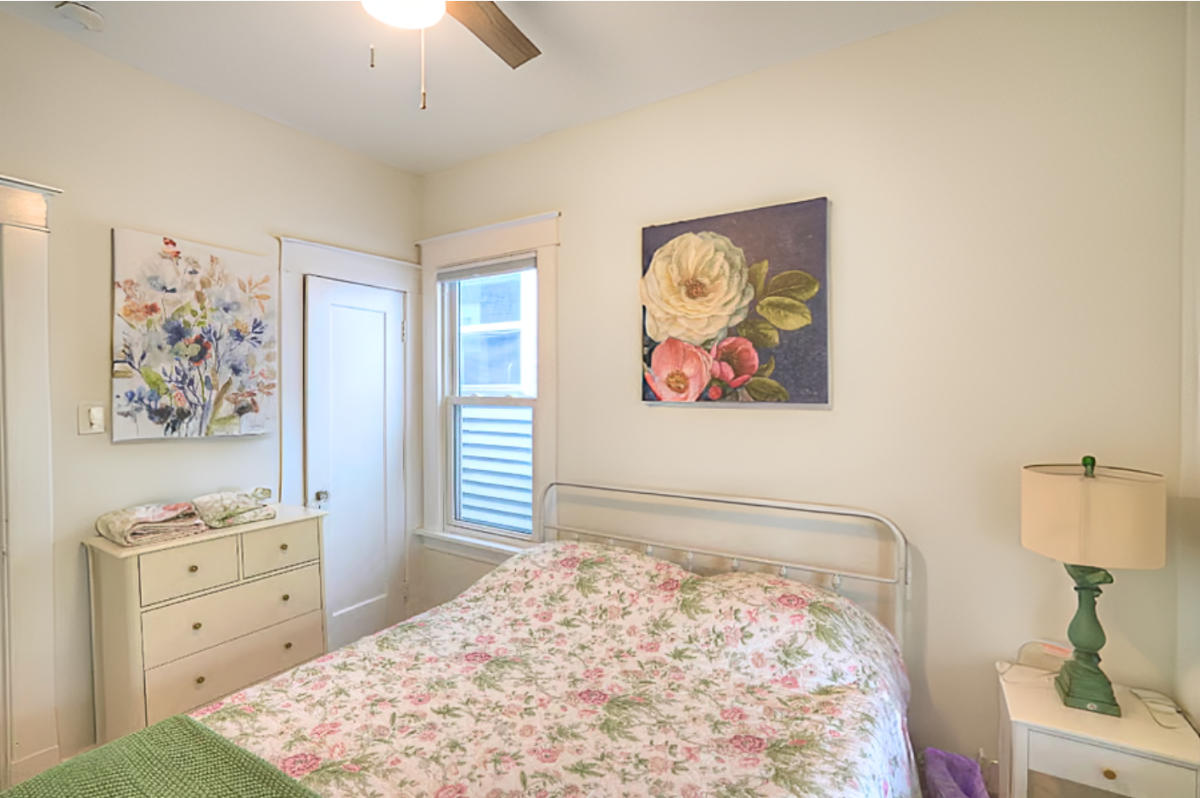 Furnished 2BR Private Home | Pet Friendly | 5 Min to Albany Med - Photo 12