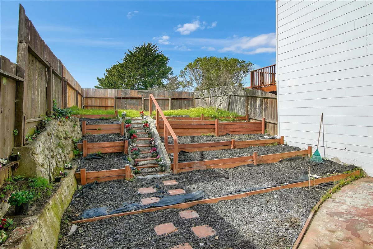 3BR House- Ocean & City Views, Minutes to Downtown - Photo 4