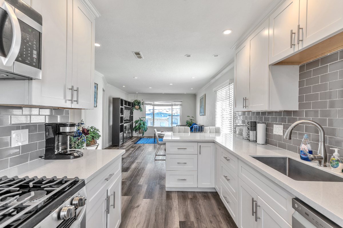 3BR House- Ocean & City Views, Minutes to Downtown - Photo 1