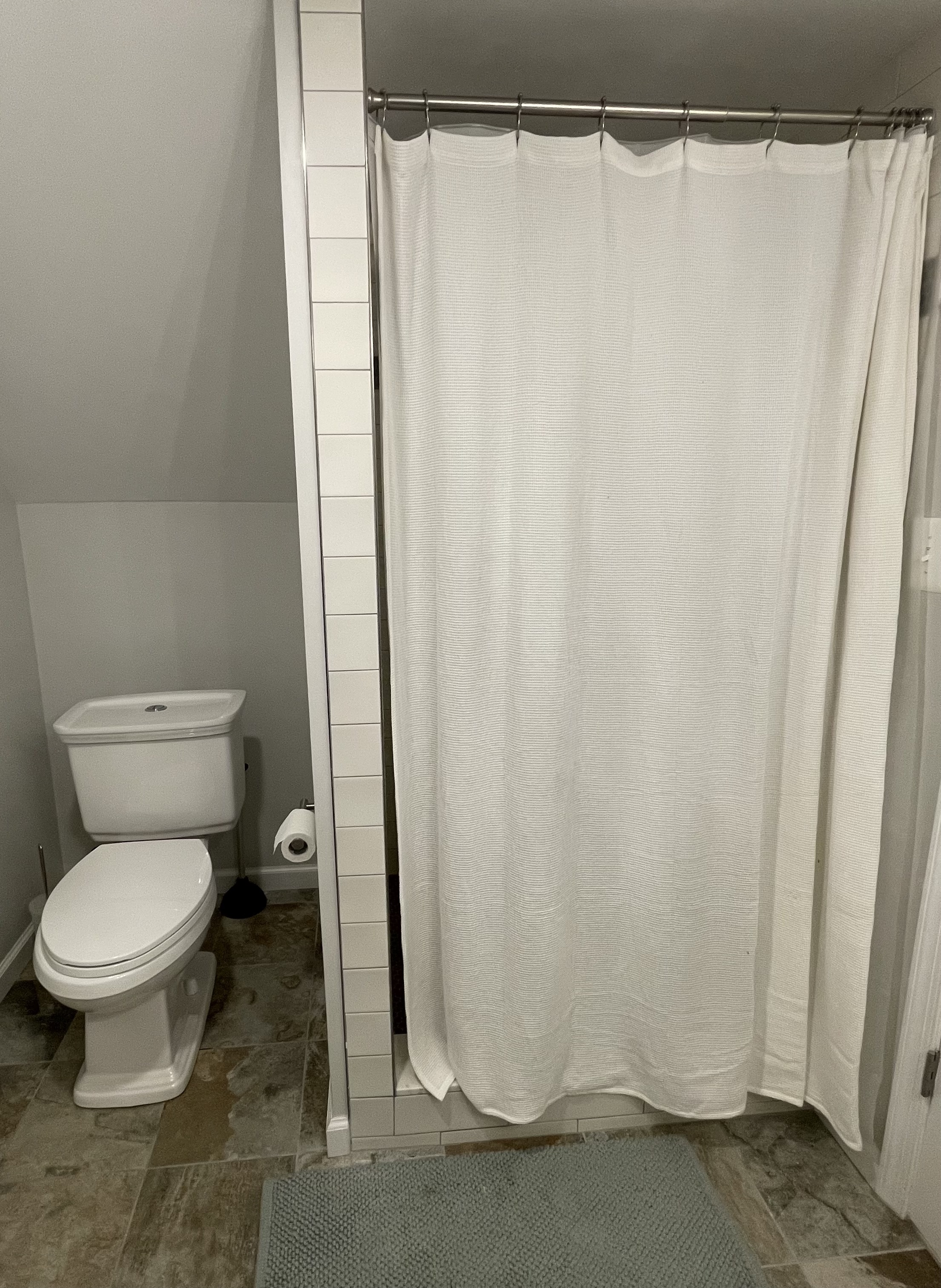 Basement Studio in Hillcrest (DC) - Photo 8