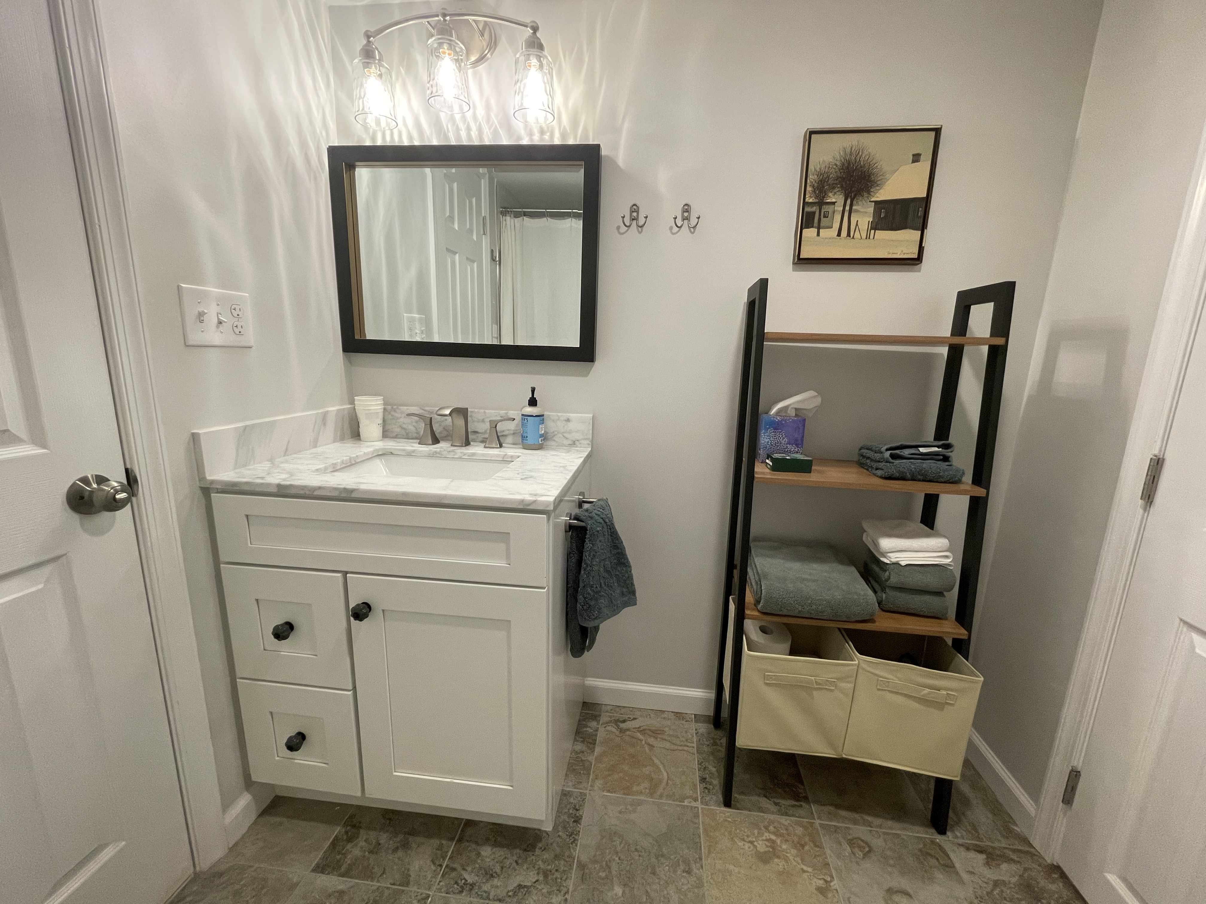 Basement Studio in Hillcrest (DC) - Photo 10