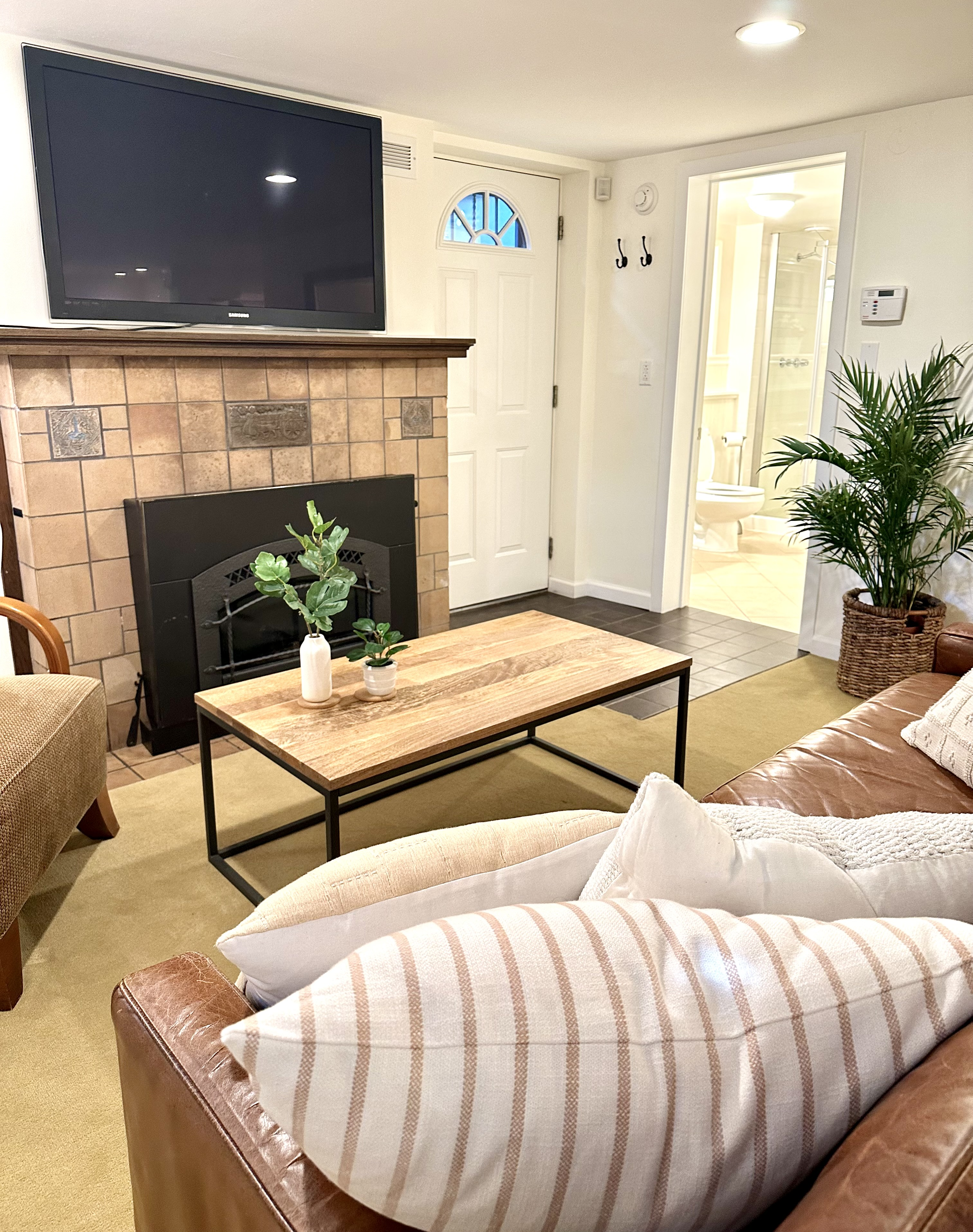 Charm and Convenience in Berkeley - Photo 2