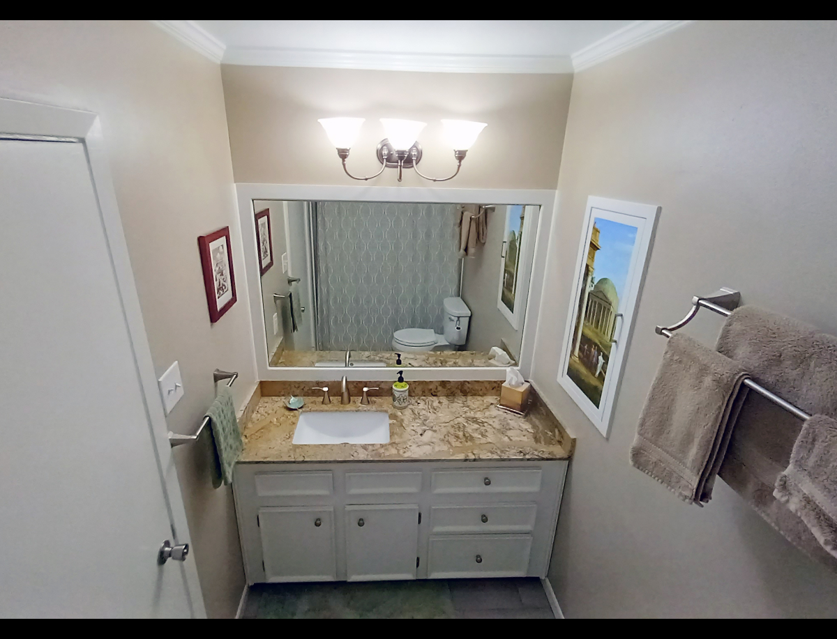 Private and Comfortable Studio Suite in Townhome - Photo 5