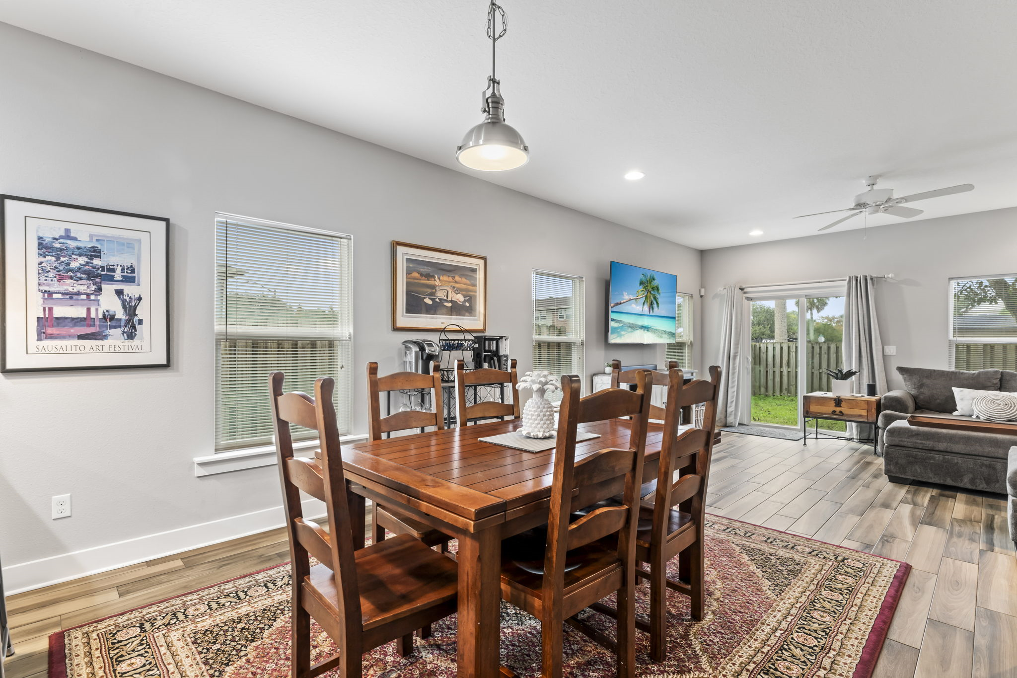 4 BR Townhome Walk to beach, Mayo Clinic 3 miles. Shuffleboard - Photo 11