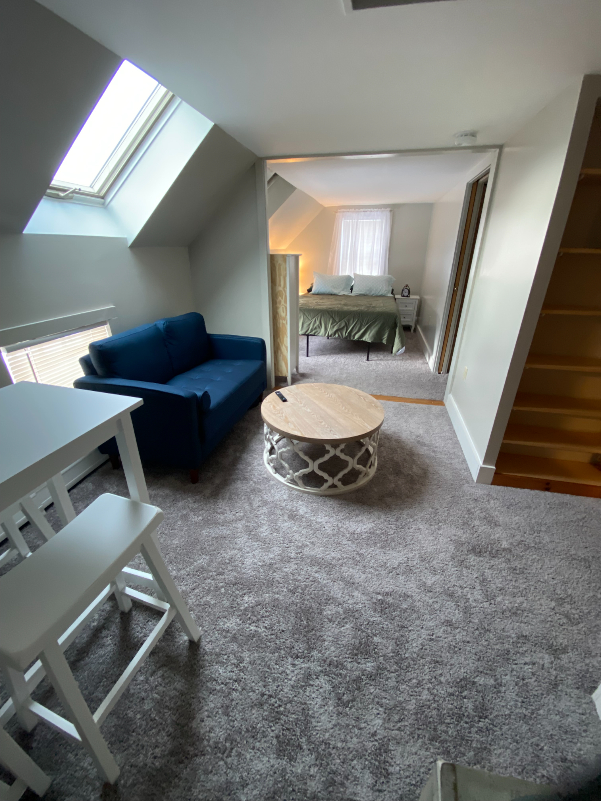 Clean, cozy, convenient studio apartment in Central Vermont - Photo 4