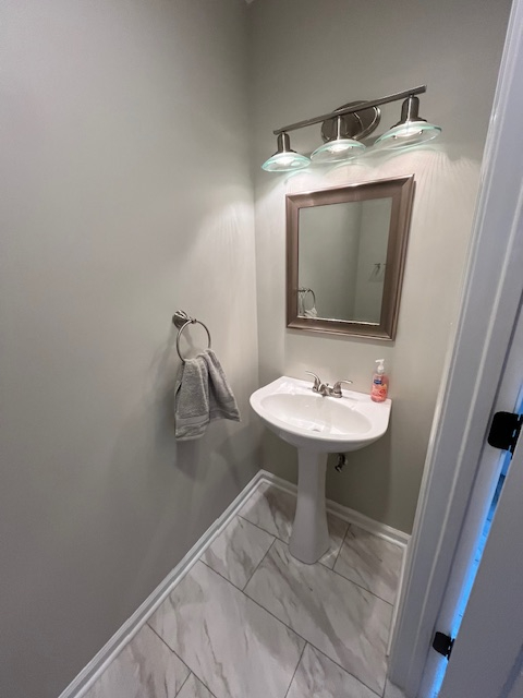 2 BR Townhome Next to Hospital - Photo 12