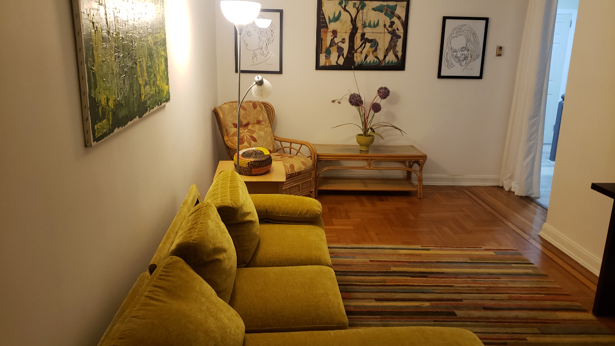 One Bedroom Apt - Photo 6
