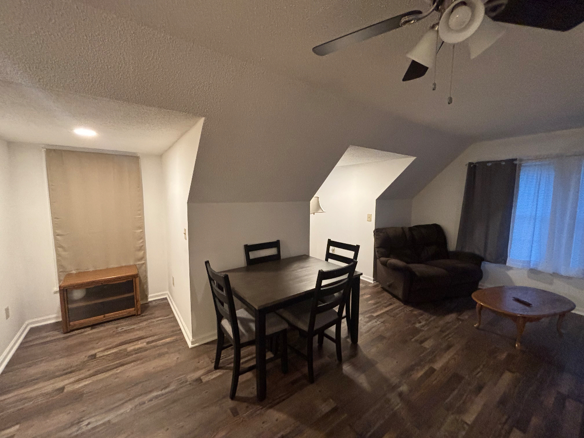 Studio Apartment - Bridgeport, WV - Photo 5