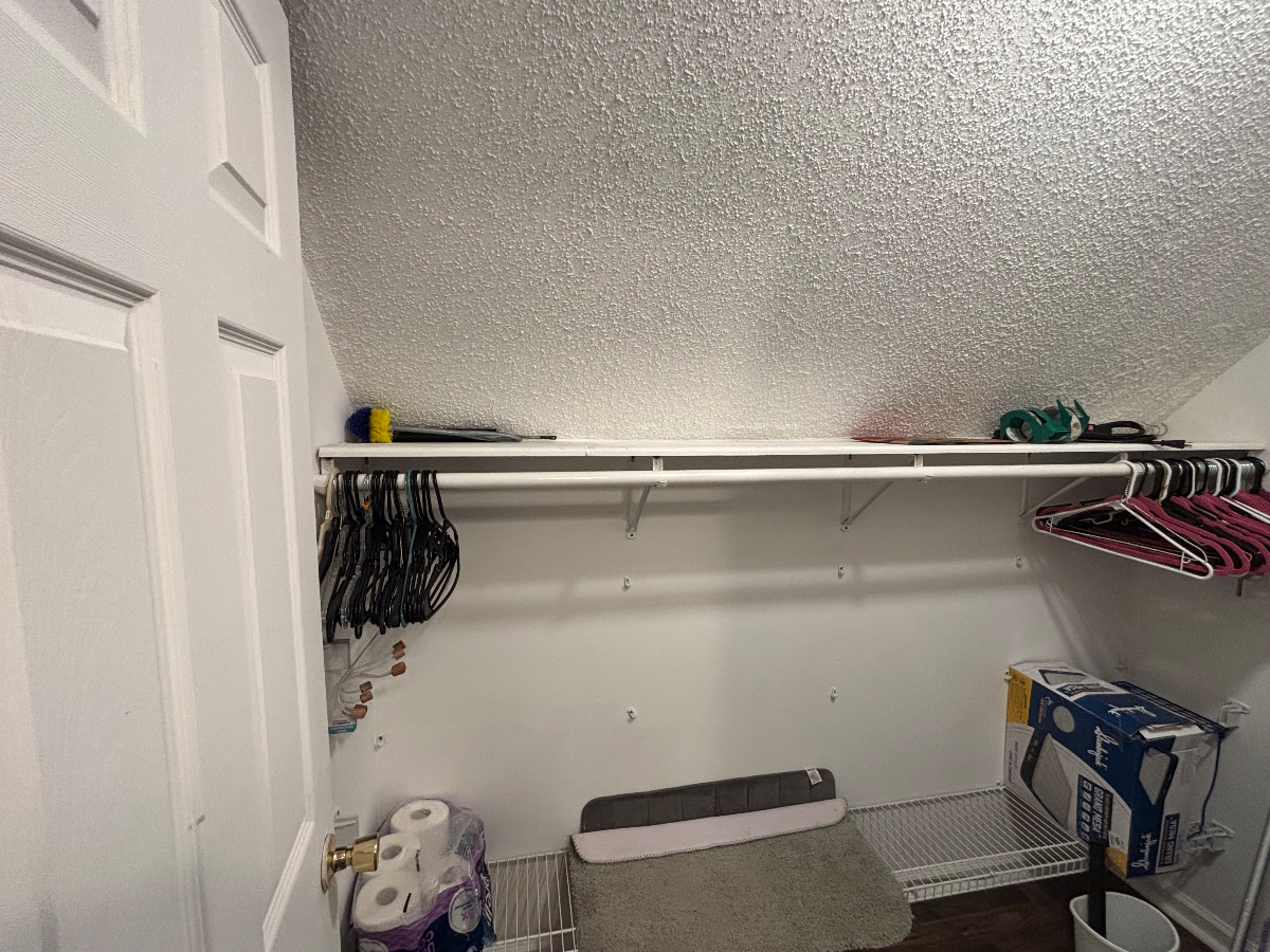 Studio Apartment - Bridgeport, WV - Photo 8