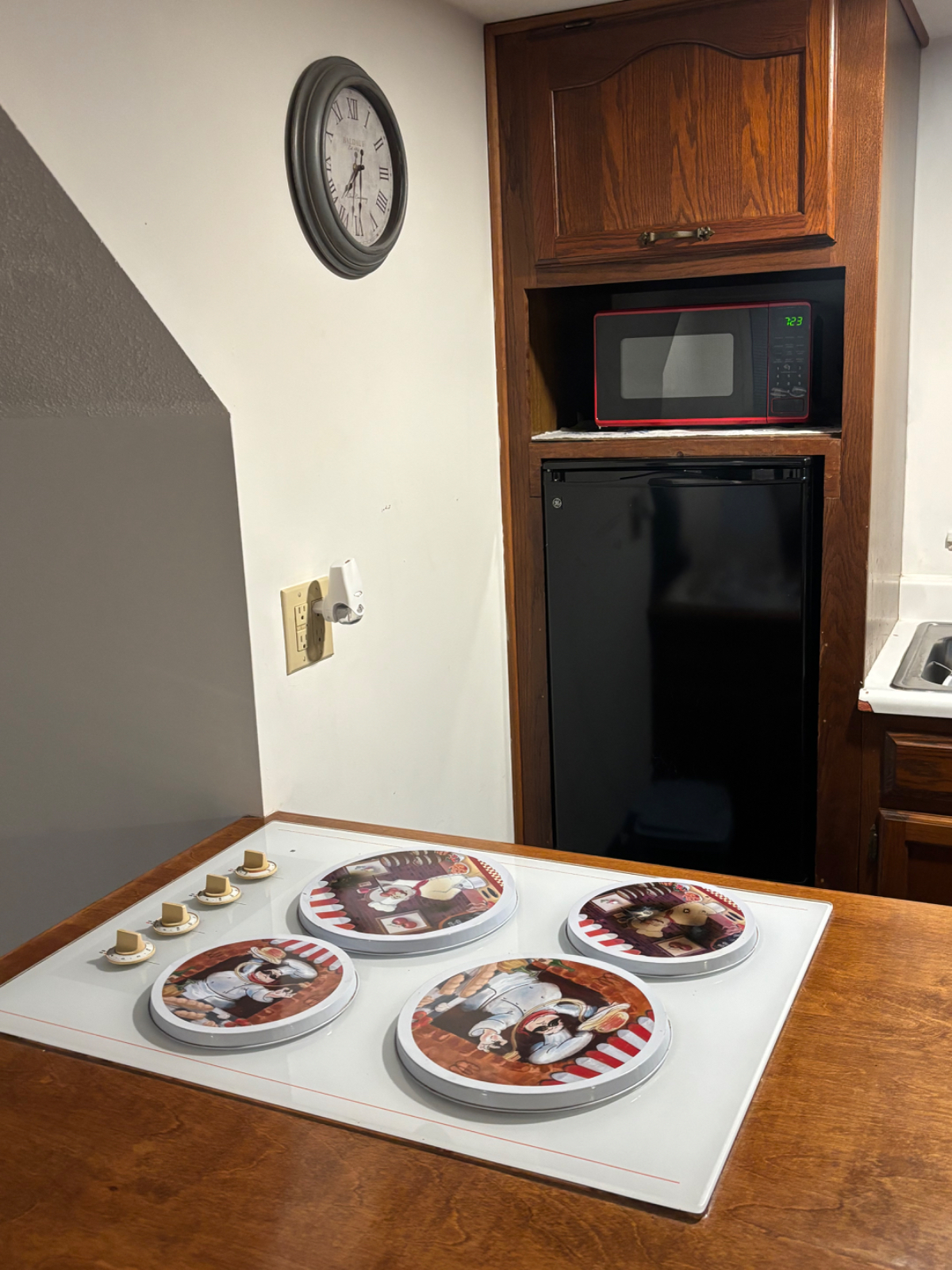 Studio Apartment - Bridgeport, WV - Photo 9