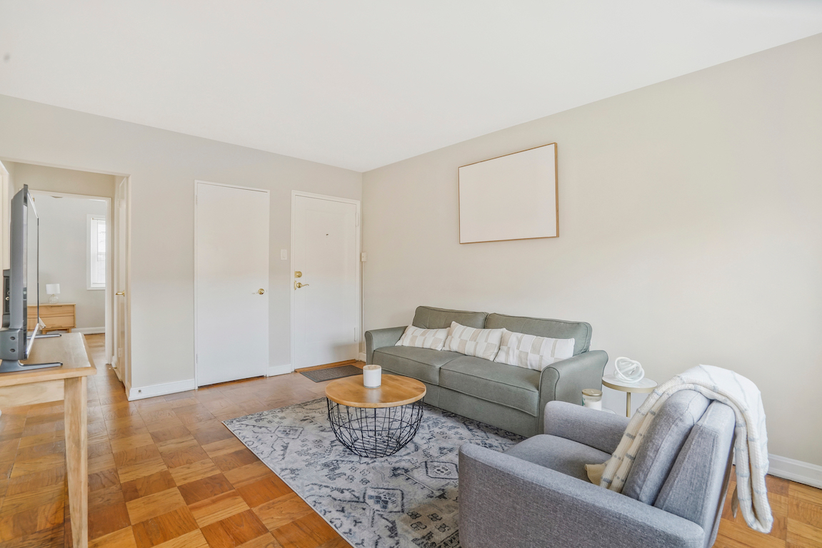 Central 1BR Unit - Mins to DC & Metro